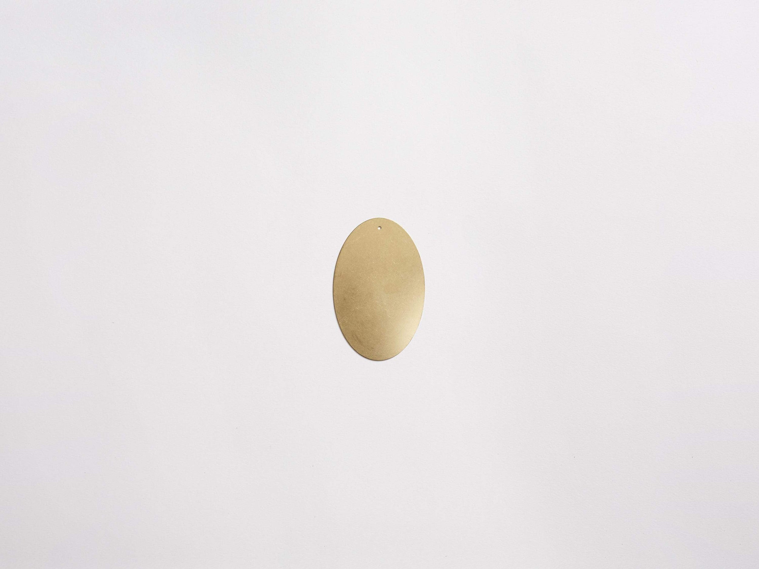 c_l_cle_tile_et_shimmer_brass_oval_6x3.86_overhead_single_3.0_3000x2250_fb3821c2-c2d8-4d86-b4af-d7cf78aca9f5.jpg