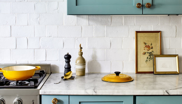10 modern coastal kitchen backsplash ideas for a seaside look