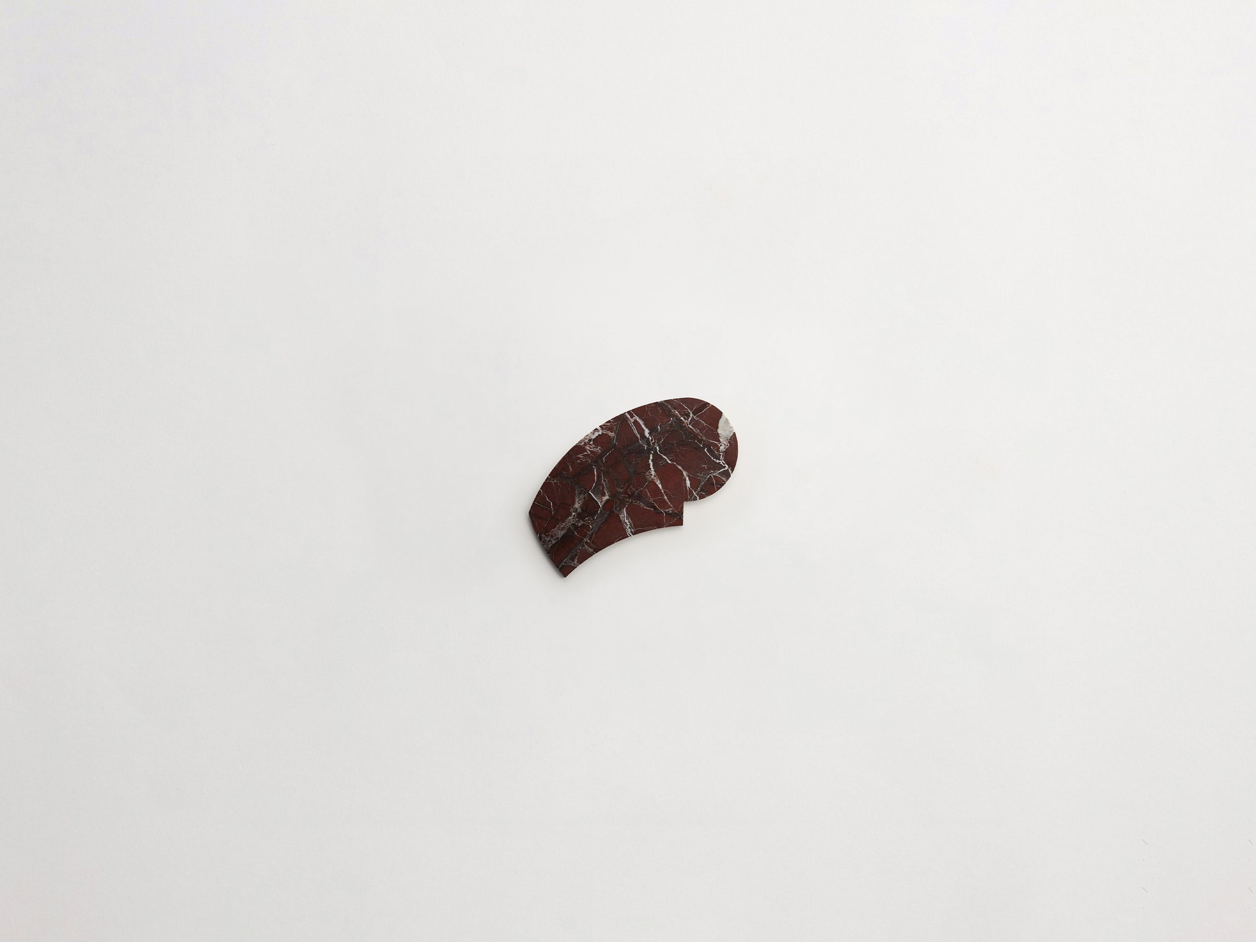 CC0050-cle-tile-cristina-celestino-stone-palestro-oval-right-rosso-italiano-3000x2250-300dpi.jpg