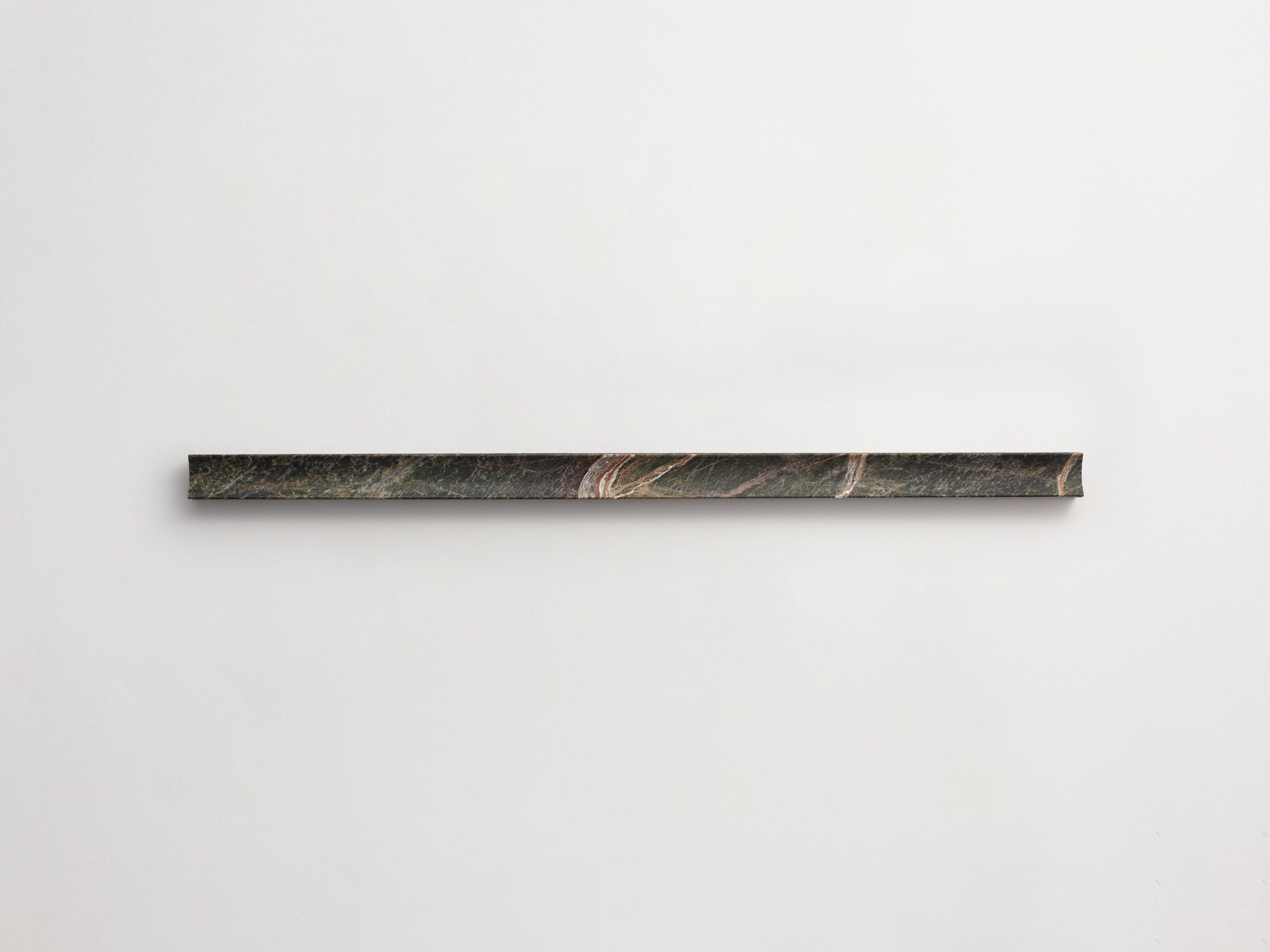 （greentomato）クレイユ　レリーフ Lapidary stone tile | 23½ x 1¼ | fluted | Green | Honed | clé