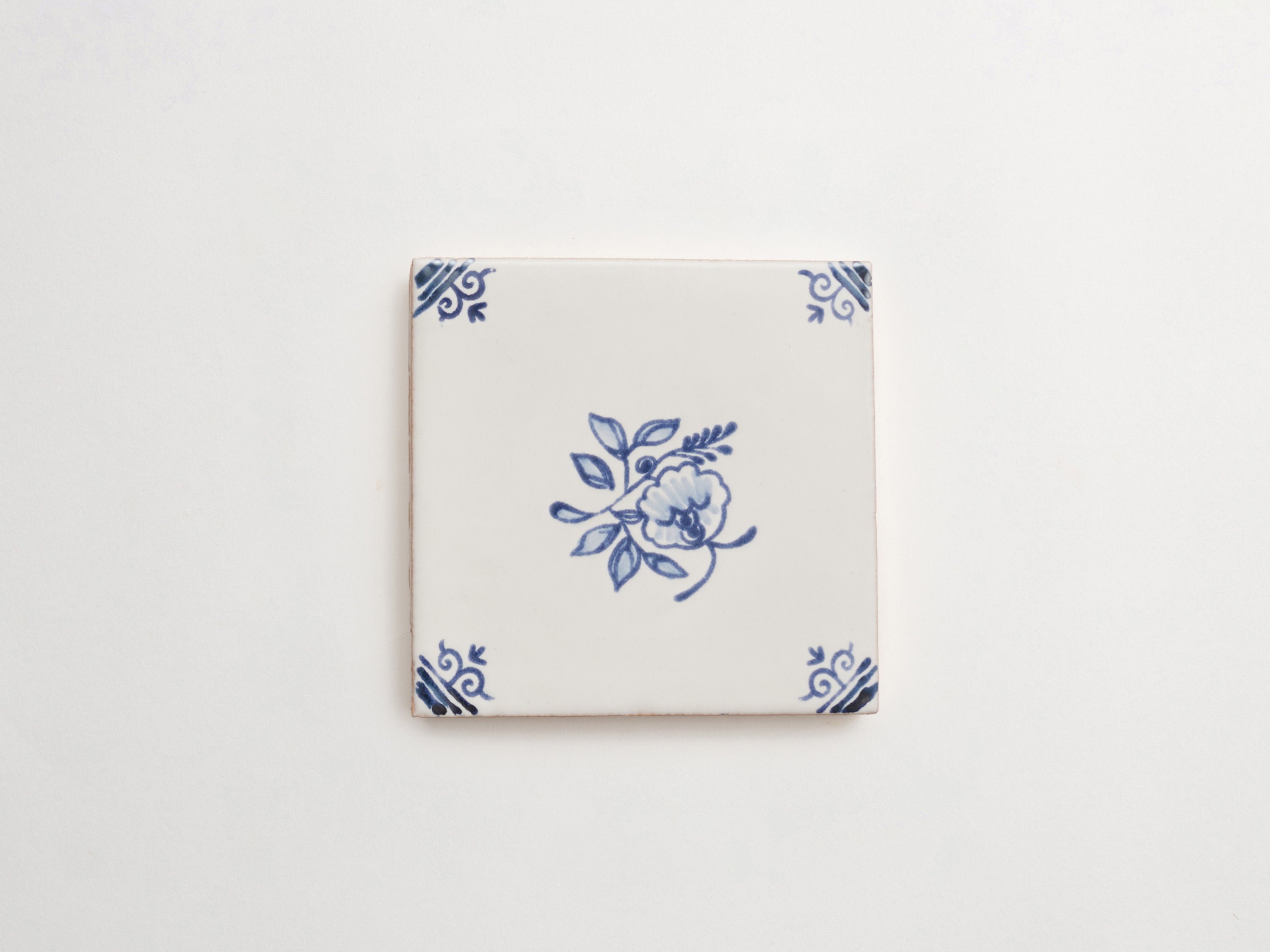 Italian Maiolica 4x4 Tile Floral Corner Deco Style #4 | clé