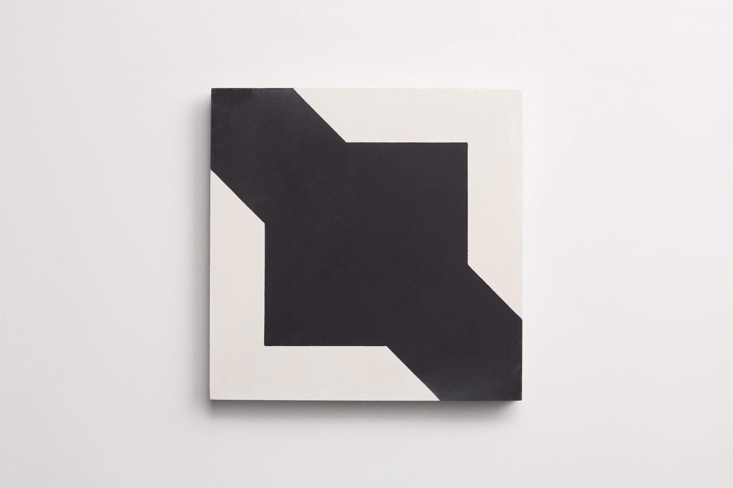 c_2_c20340_cle_tile_cement_cathedral_black_white_square_8x8_main_overhead.jpg