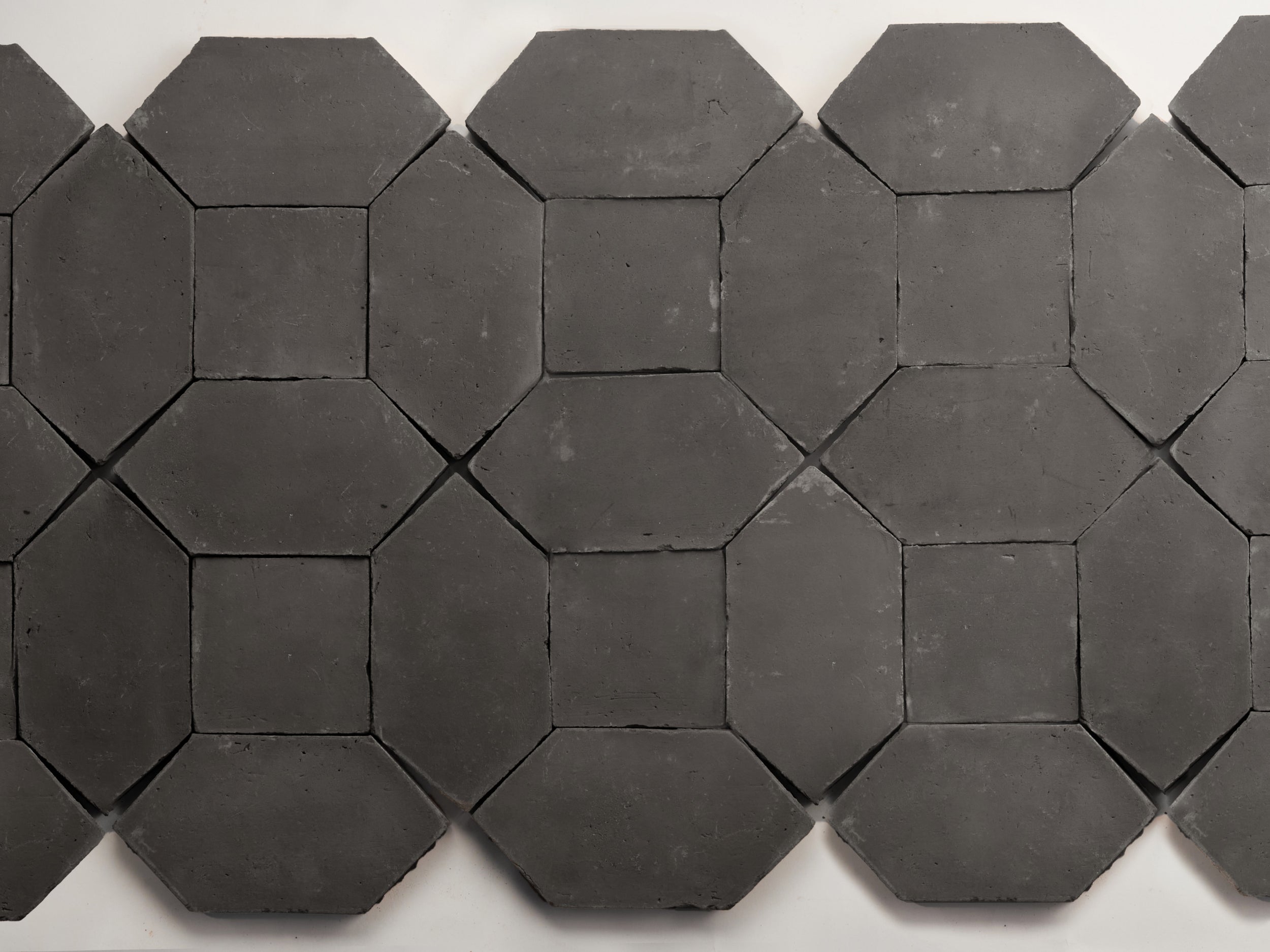 cle-tile-belgianreproduction-bundle-4x4-diamonds-black-3000x2250 copy.jpg