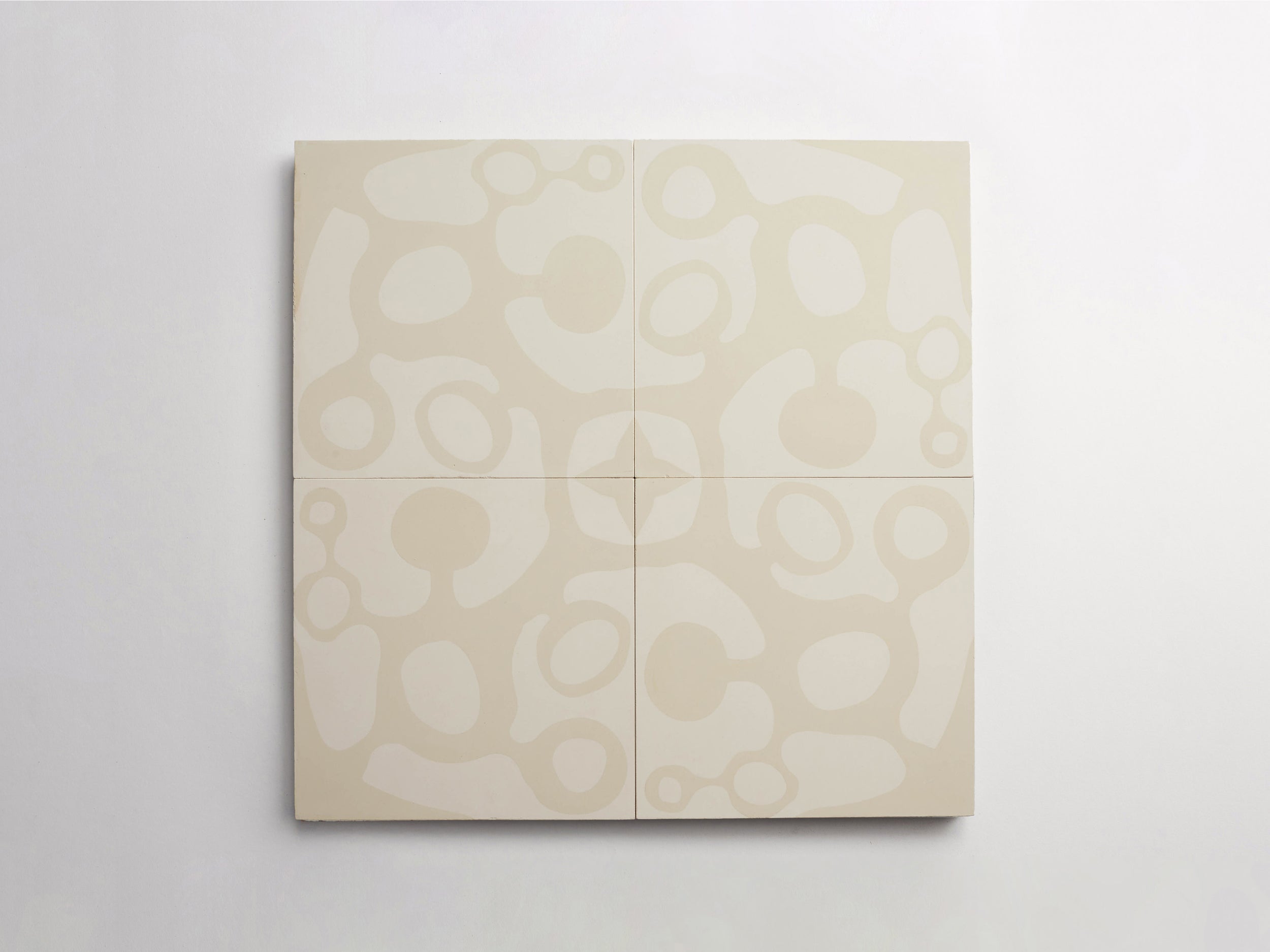 AC10281-cle-tile-cement-artist-collection-ruan-hoffman-arrow-dynamic-paste-roan-4up-3000x2250-300dpi.jpg