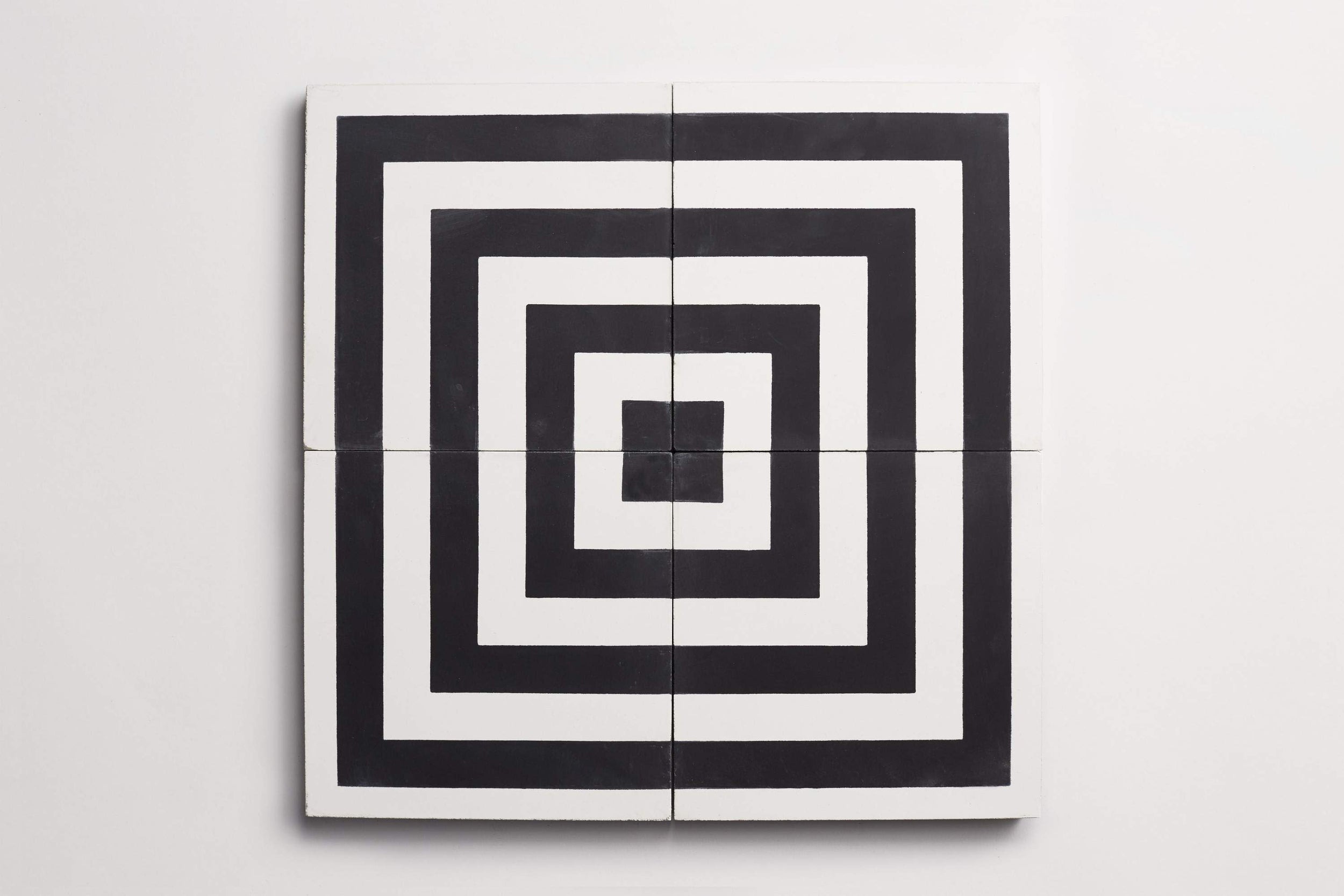 cle_tile_cement_squaretarget_black_white_overhead_4up_main_3600x2400_2fc68dc0-d1ae-4b42-998e-36a8a6e1293d.jpg