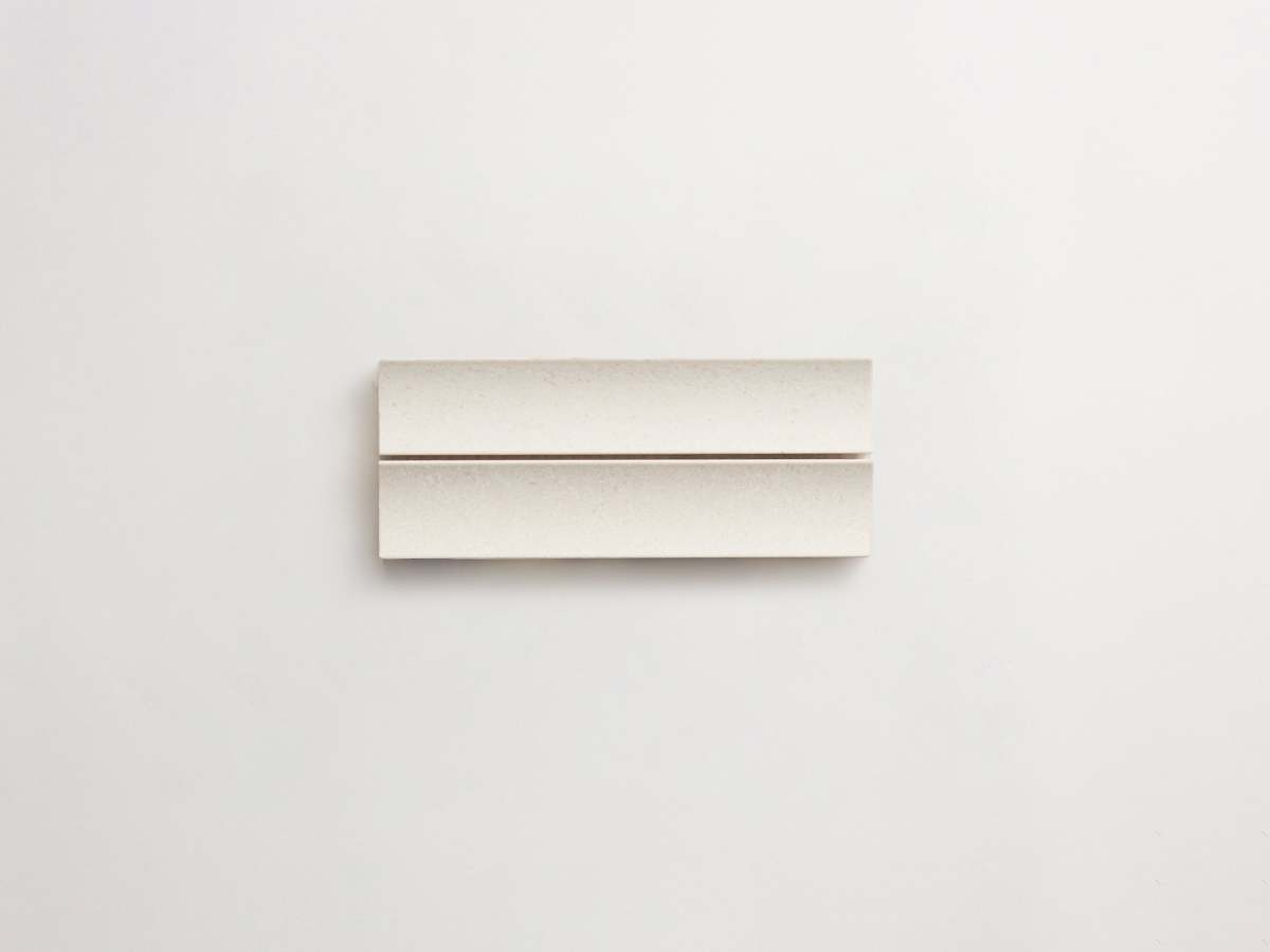Fluted white 3d-tile limestone etui petit lapidary.