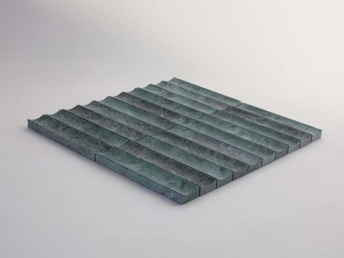 Fluted 3d-tile green marble etui petit lapidary.