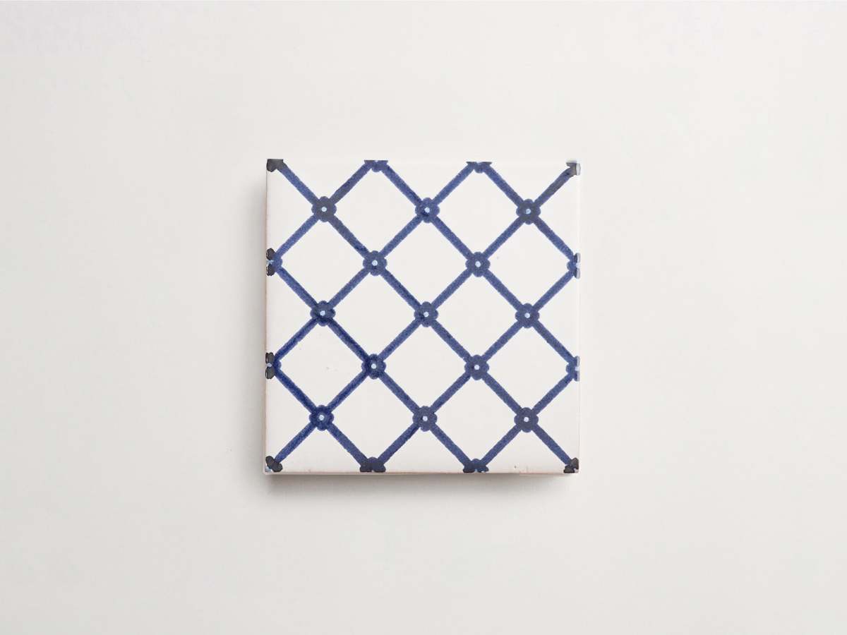 Hand painted backsplash blue white texture delft tile.