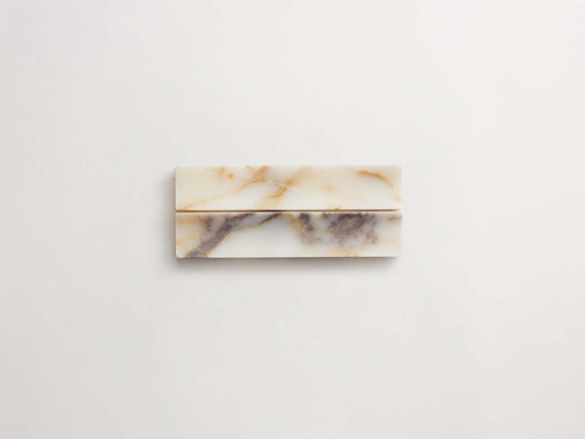 Calacatta viola fluted marble 3d-tile etui petit.