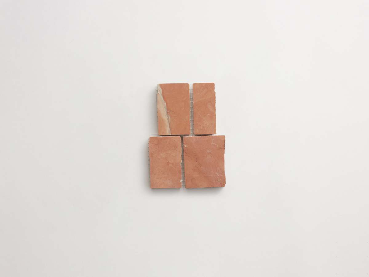red marble | rojo alicante | standard joint lapidary | clé