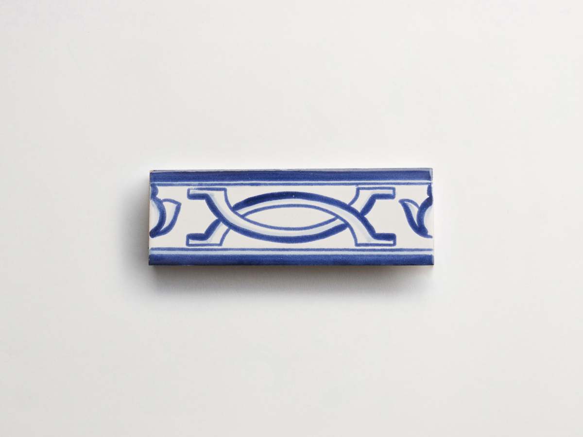 Blue painted ceramic border delft tile backsplash rectangle.