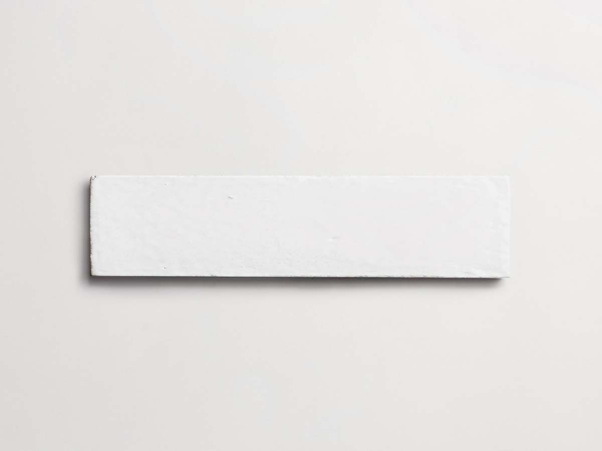 villa classica | blade | gloss | white | sample ~ 3"x12"x½"