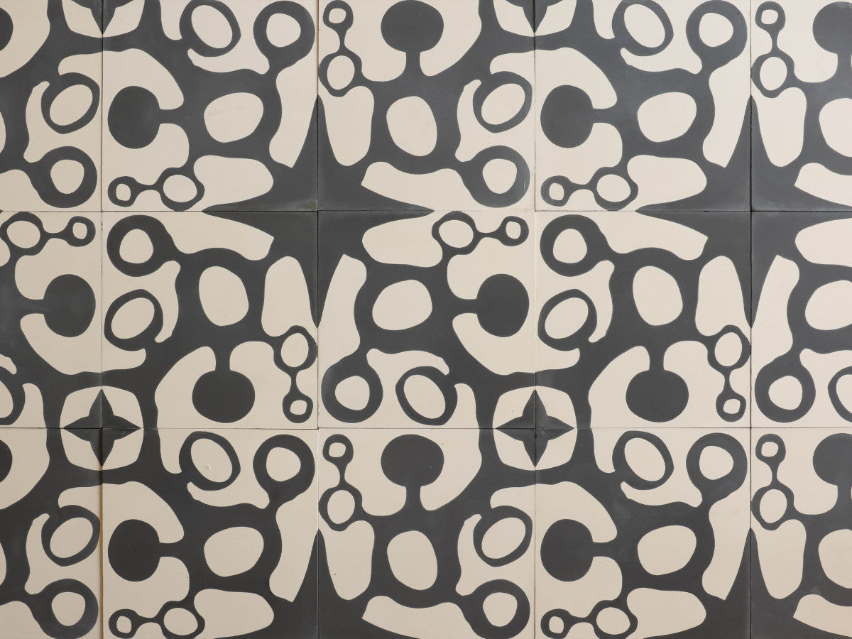 Ruan Hoffmann cement tile Paris Fizz pattern White, Grey.