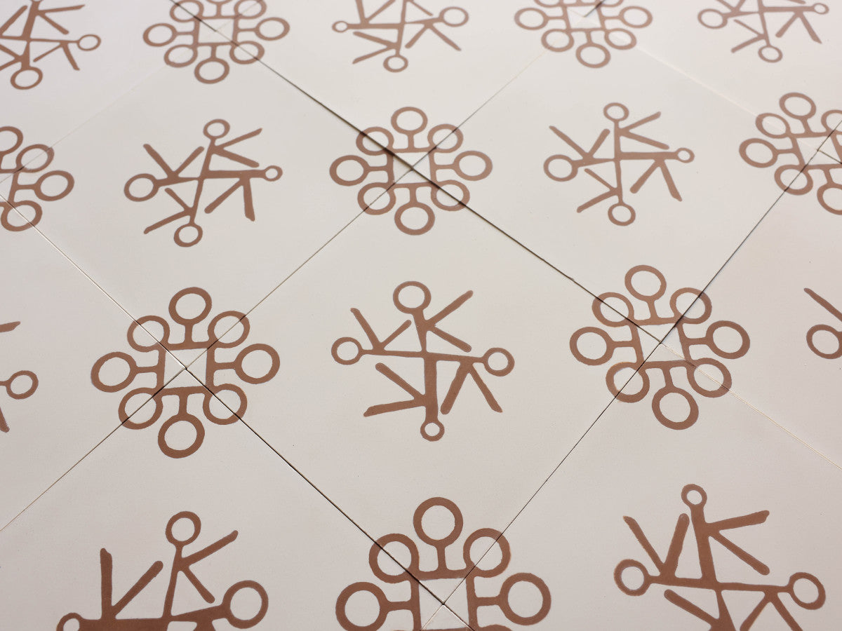 Ruan Hoffmann cement tile Amsterdam Express pattern White, Brown.