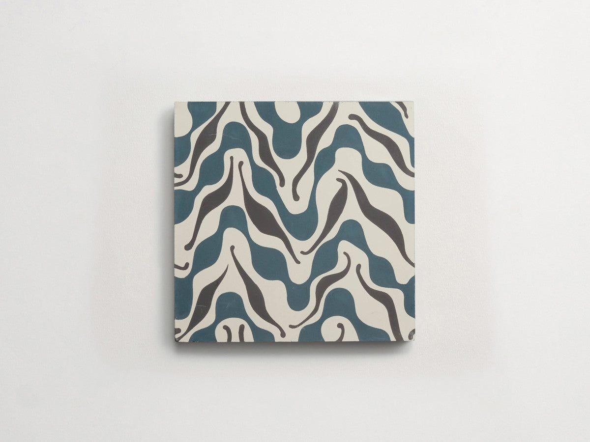 Ruan Hoffmann cement tile Istanbul Wave pattern White, Blue.