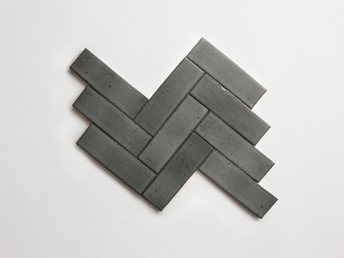 GUILD OF CRAFTS Blackie、サイズ8.5、comfort clé guild | thin glazed brick | black wool | 8 x 2.5 x 0.5