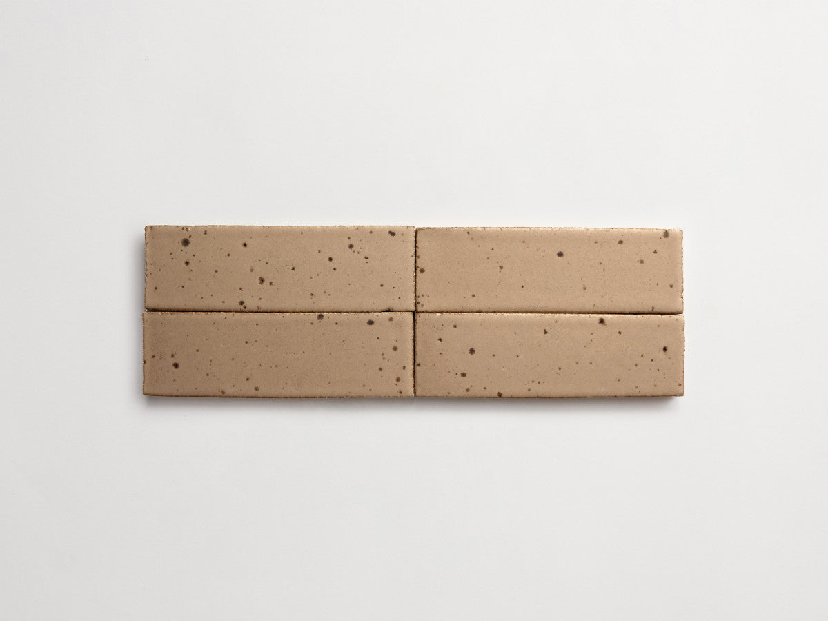 Guild thin glazed brick fisherman's flax 8 x 2.5 x 0.5.