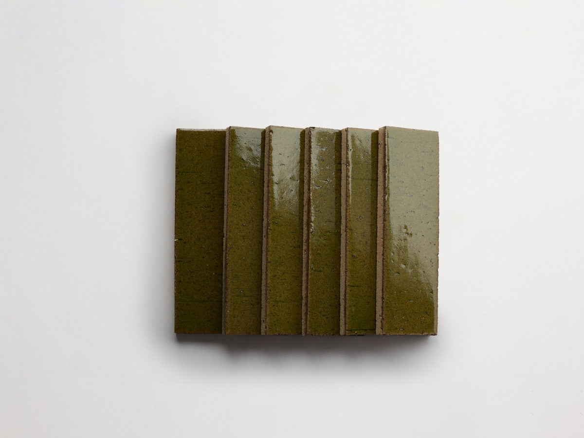 Glazed thin brick 2½x8 Taghkanic Tan Green guild.
