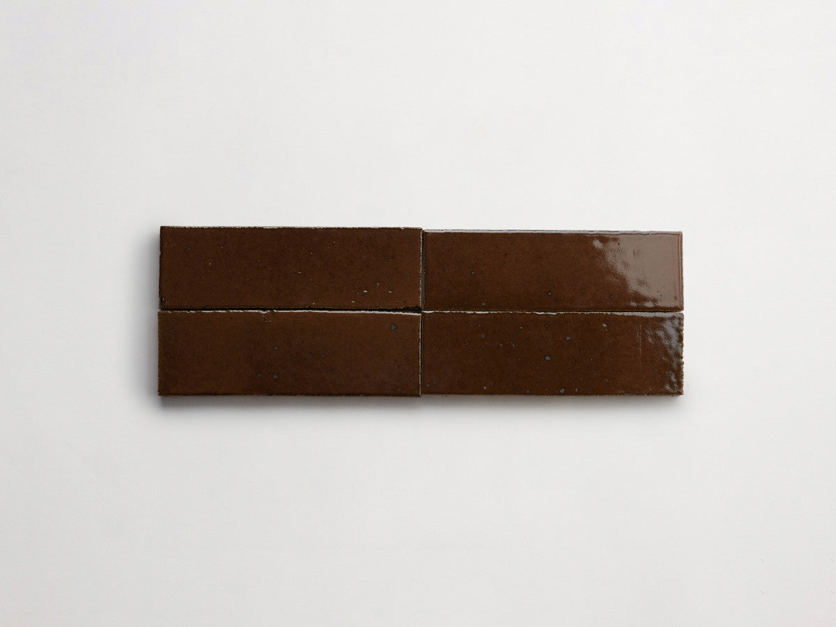 Glazed thin brick | 2½x8 | Solitary Oak | Brown | clé guild