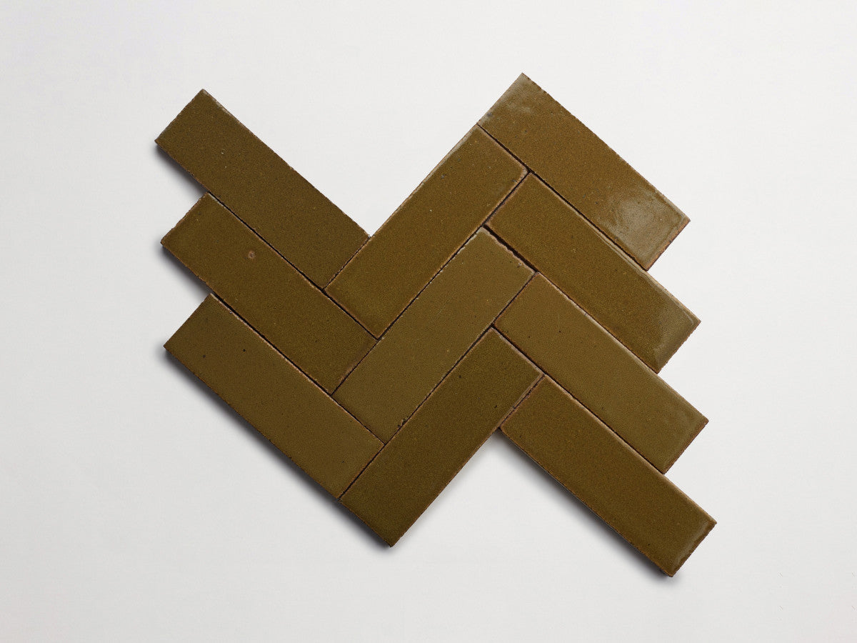 Glazed thin brick 2½x8 Mink Hollow Brown, Yellow guild.