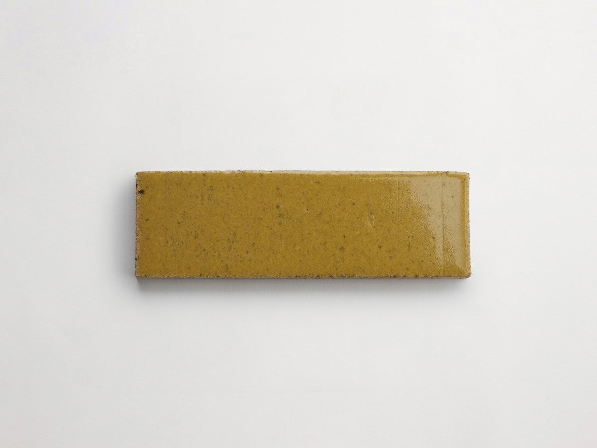 Glazed thin brick 2½x8 Van Winkle Rock Yellow guild.