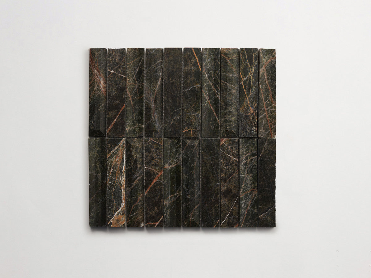 clé lapidary: lavorato | apiari | honed | galician green ~ 1¼"x6"x½"