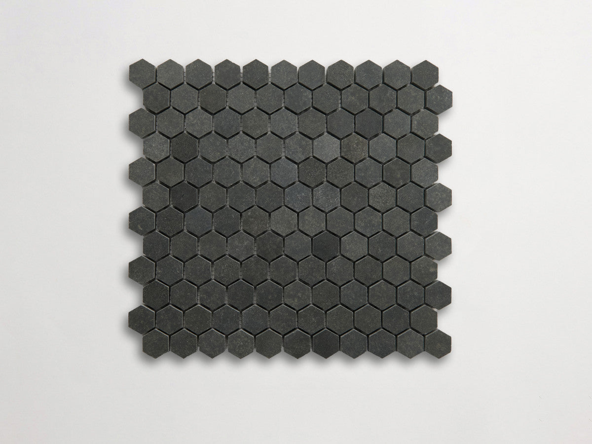 clé lapidary: pietrelle | petite hex mosaic sheet | honed | noir fumé ~ 1"x1⅛"x⅜"