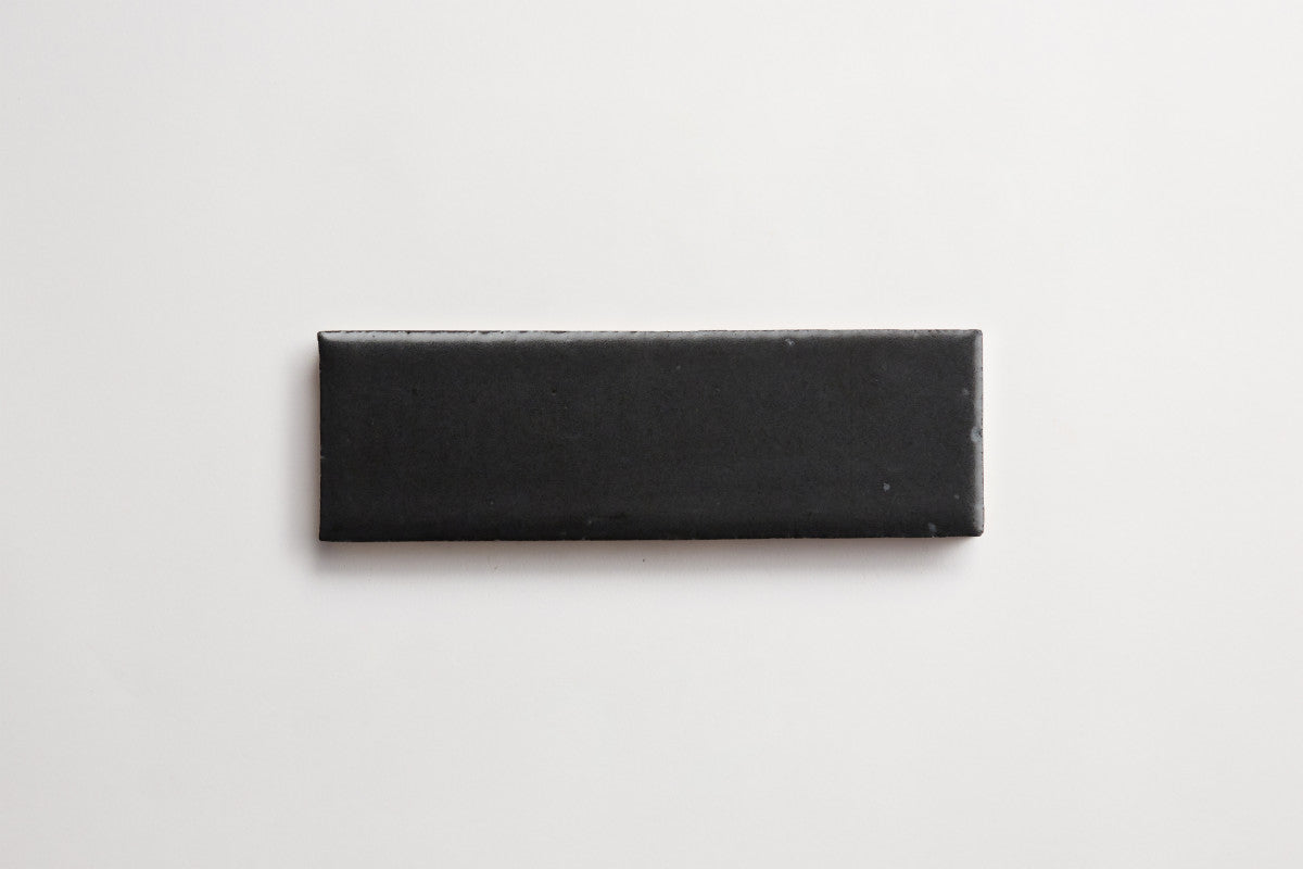 clé guild | cigar | satin | black satin  ~ 2½"x8"x½"