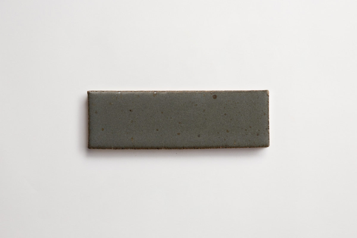 clé guild | cigar | satin | flannel ~ 2½"x8"x½"