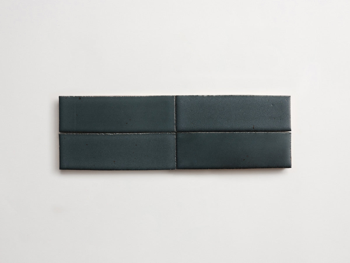 Navy blue tile | 2x8 | Denimcraft collection | Workwear | clé