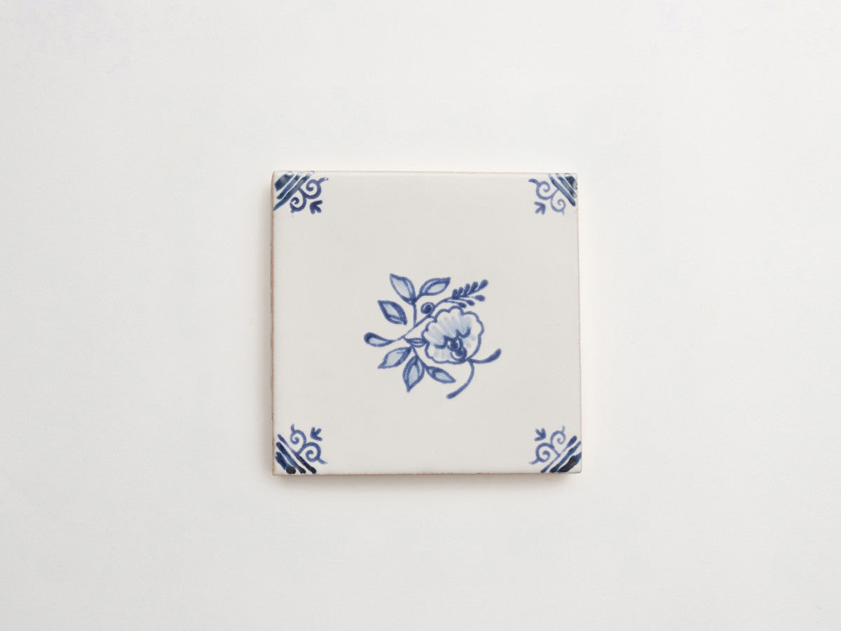 Italian Maiolica 4x4 Tile Floral Corner Deco Style #4.