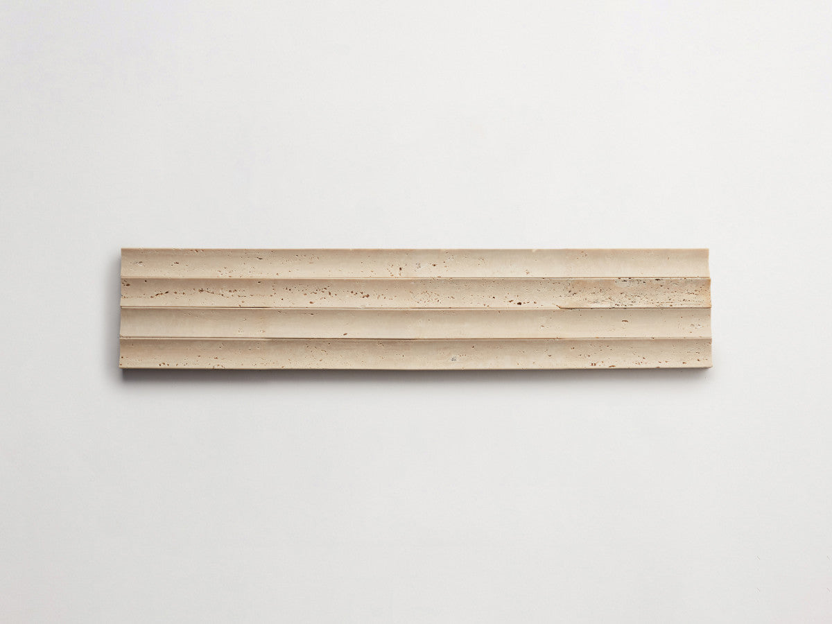 Travertine fluted 3d-wall tile lapidary etui grand.