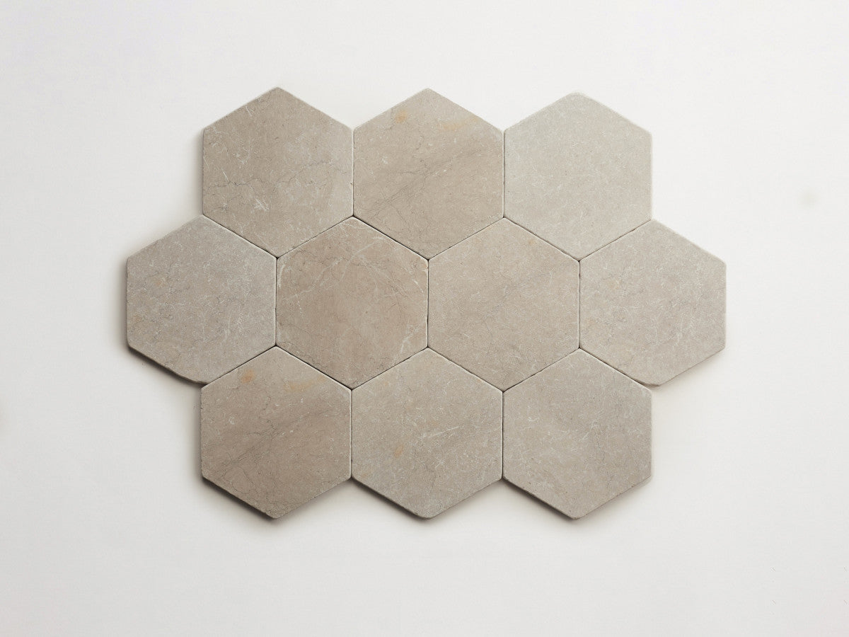 Lapidary stone tile 6¾ in. hex Alpaca Grey Tumbled.