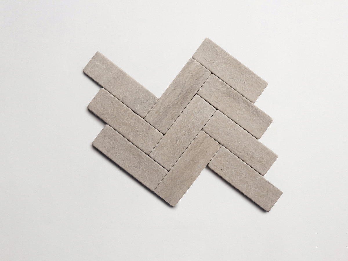 Lapidary stone tile 6 x 2 Alpaca Grey Tumbled.