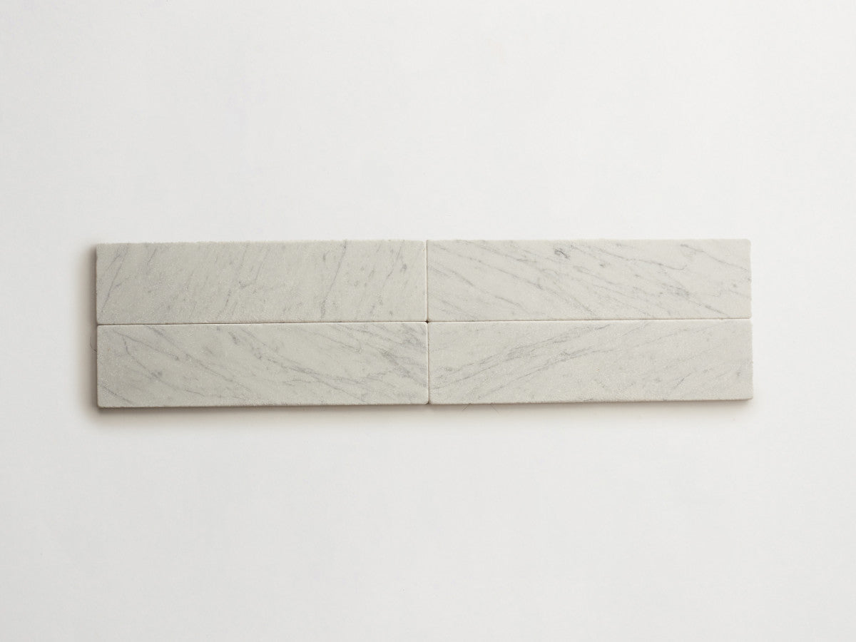 Lapidary stone tile 12 x 3 Carrara White Tumbled.