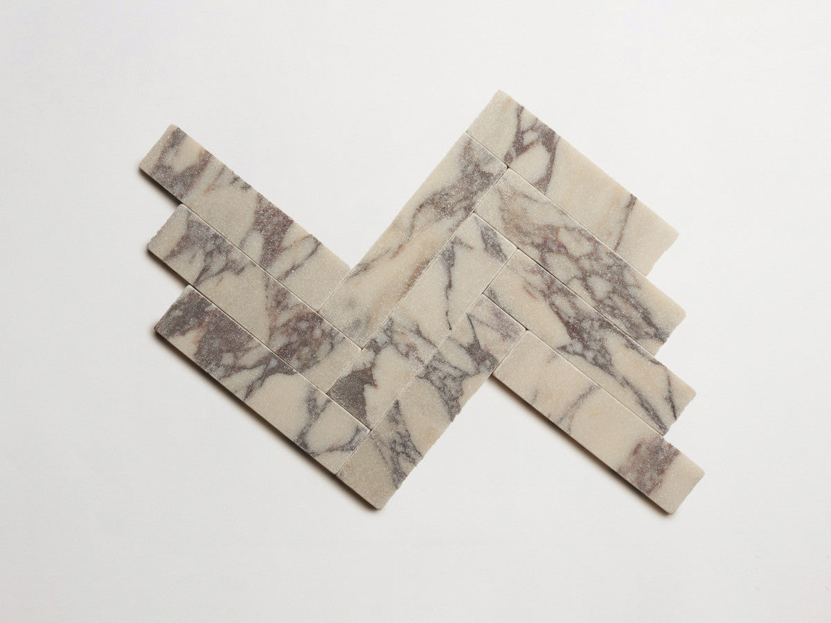 Lapidary stone tile 8 x 2 Calacatta Viola White Tumbled.