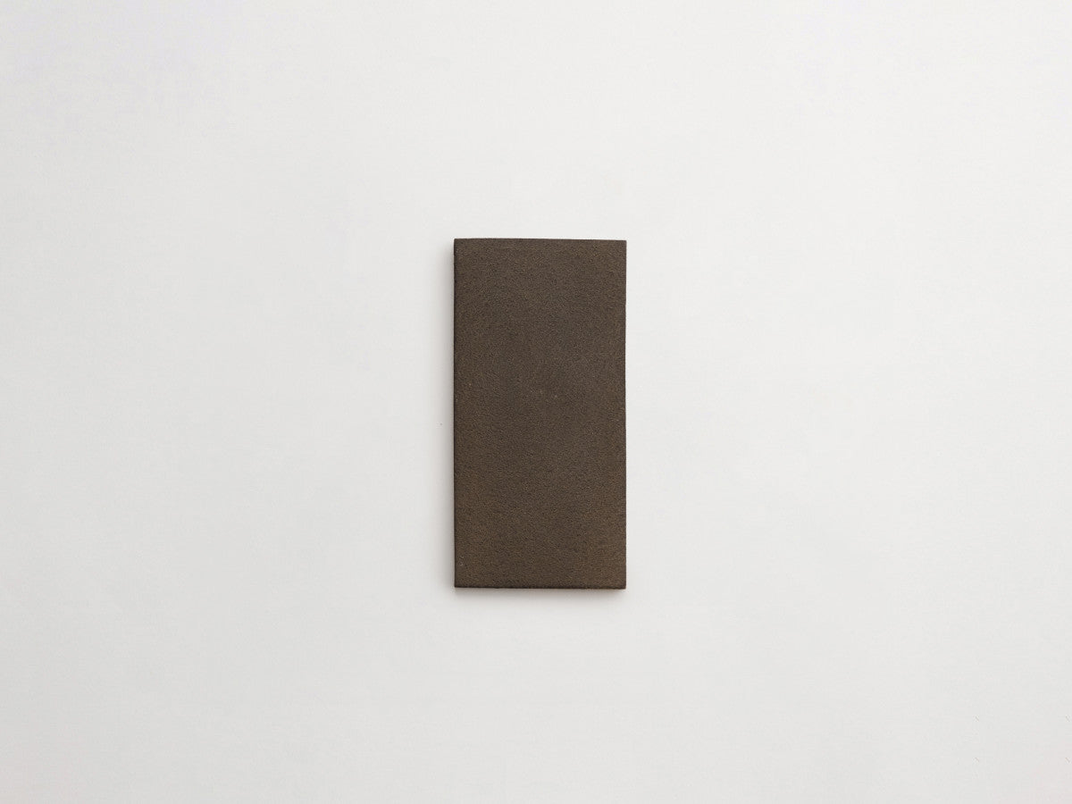 Ceramic Shibori Tile Natural 8x4 Black Stain tile.