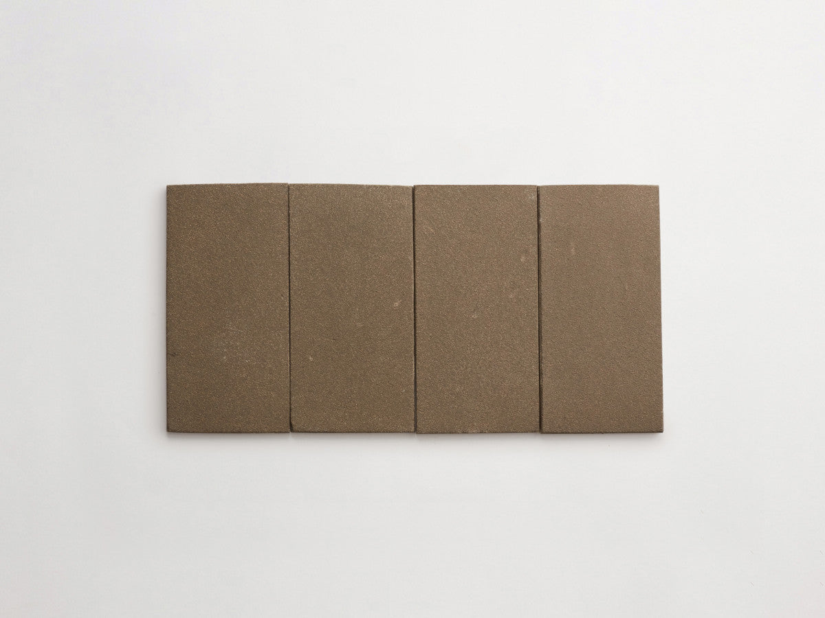 Ceramic Shibori Tile Grey 8x4 Black Wash tile.