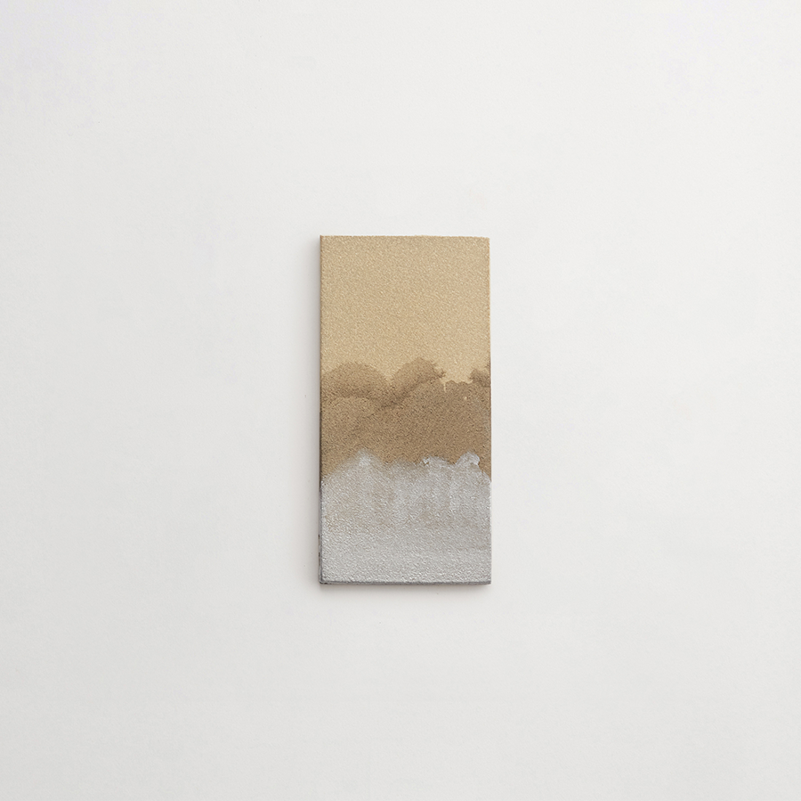 Ceramic Shibori Tile Natural 8x4 Silver Grey Dip tile.