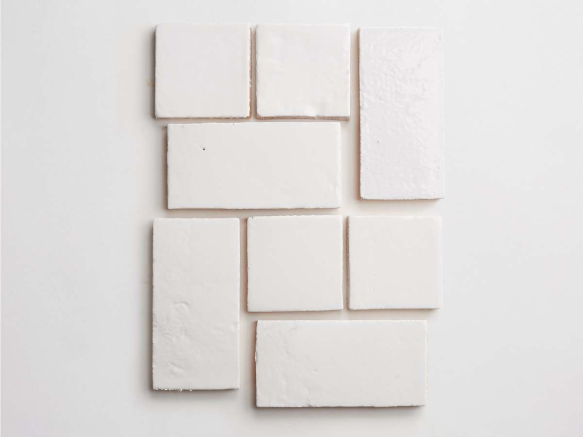 Terracotta 2-Tile Bundle 4x4, 7x3.5 Gloss White Tile