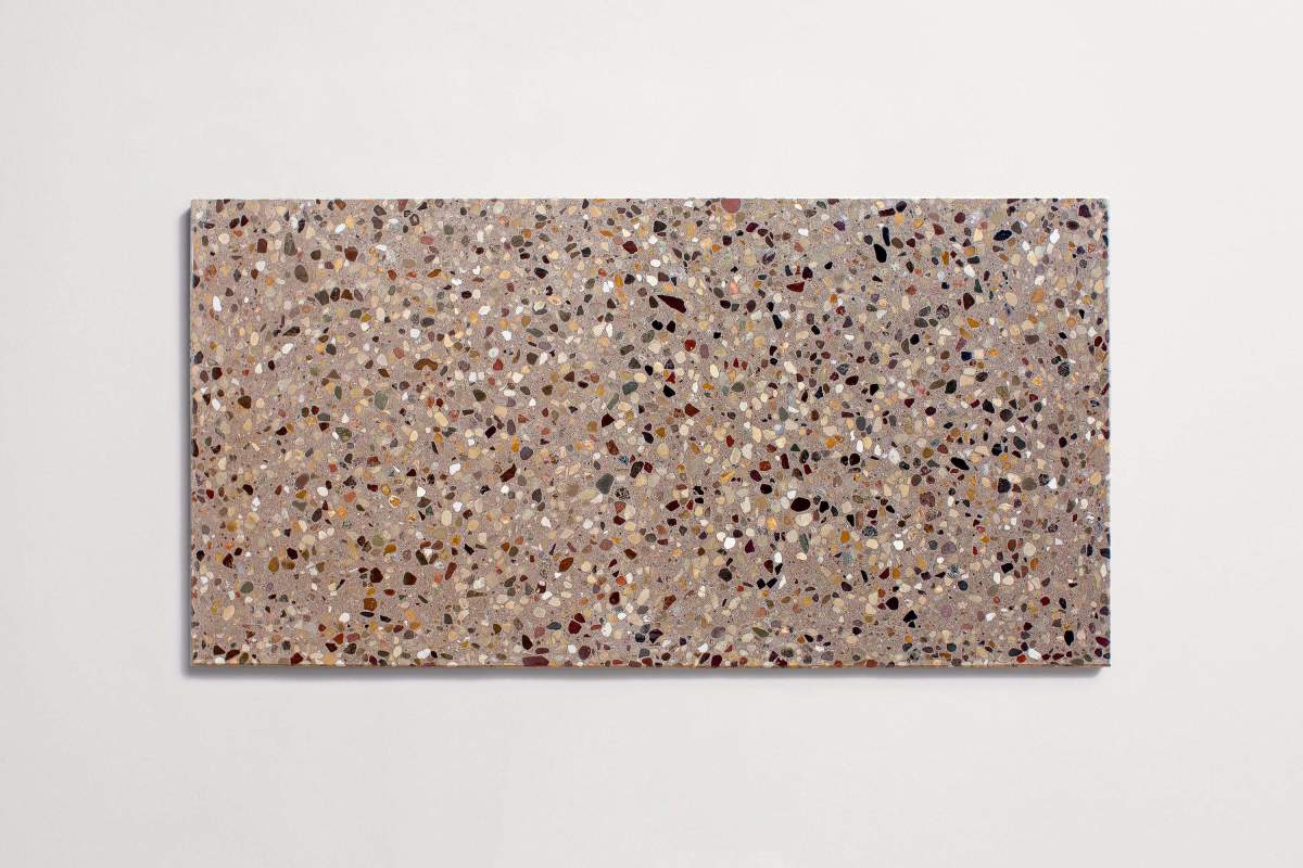 Tile forage terrazzo cement mouse rectangle.