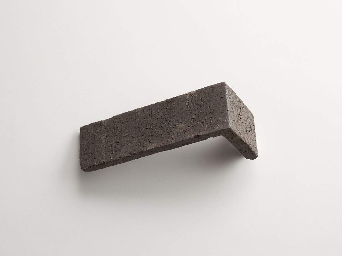 Carbon corner standard issue foundry flats tile.