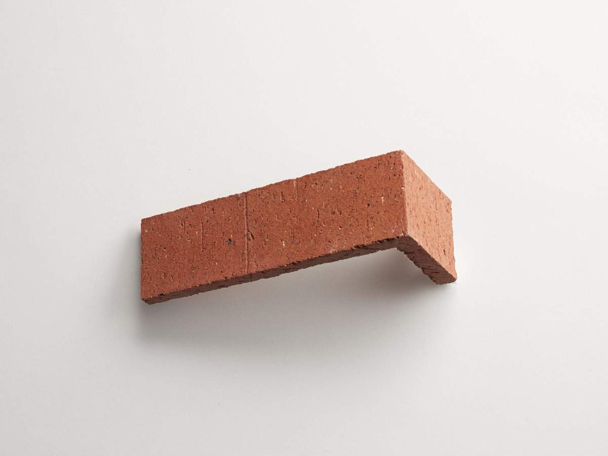 Tarnish corner standard issue foundry flats tile.