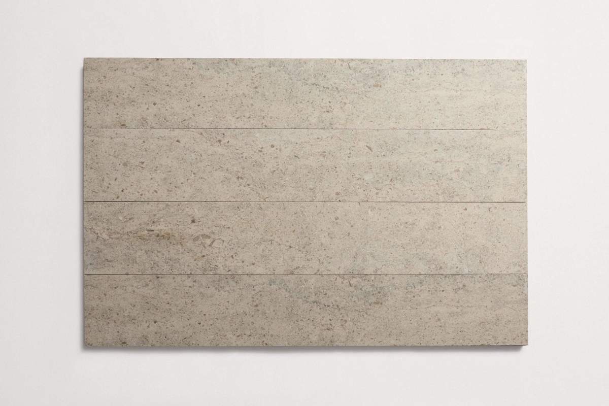 Limestone stone tile plank grand place moulin.