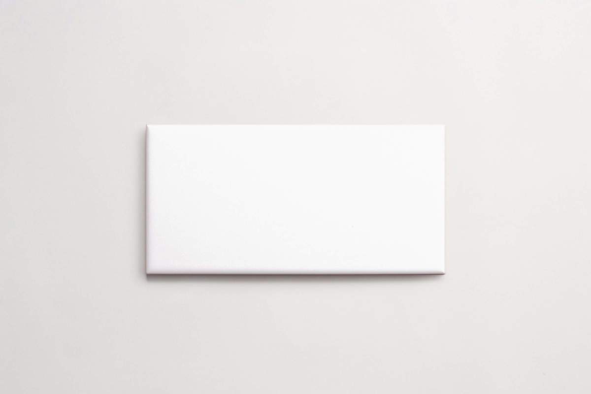 Tile ceramic white 4"x8" subway gloss.
