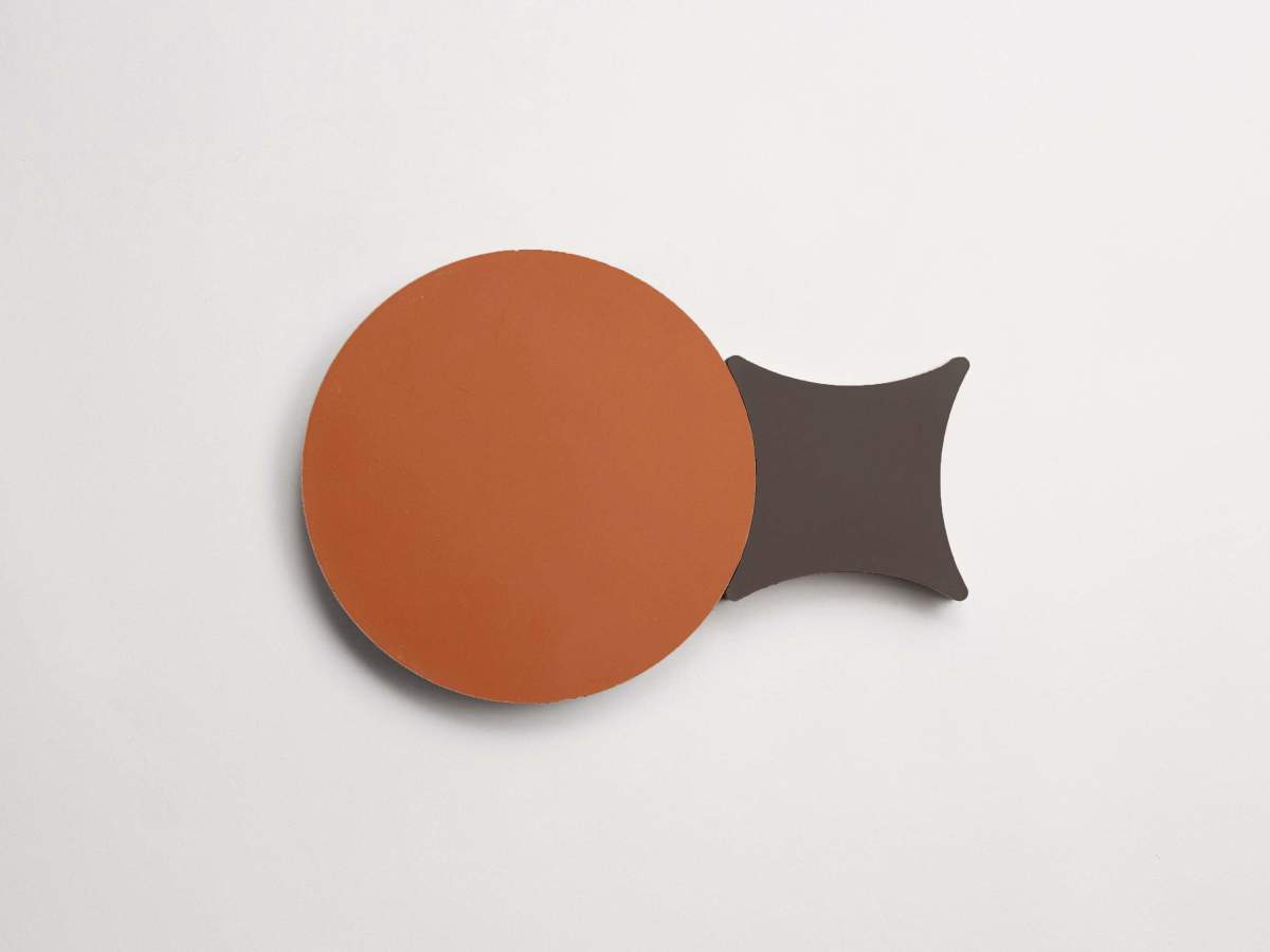 Cement pavimenti flowerpot circle + charcoal losange.