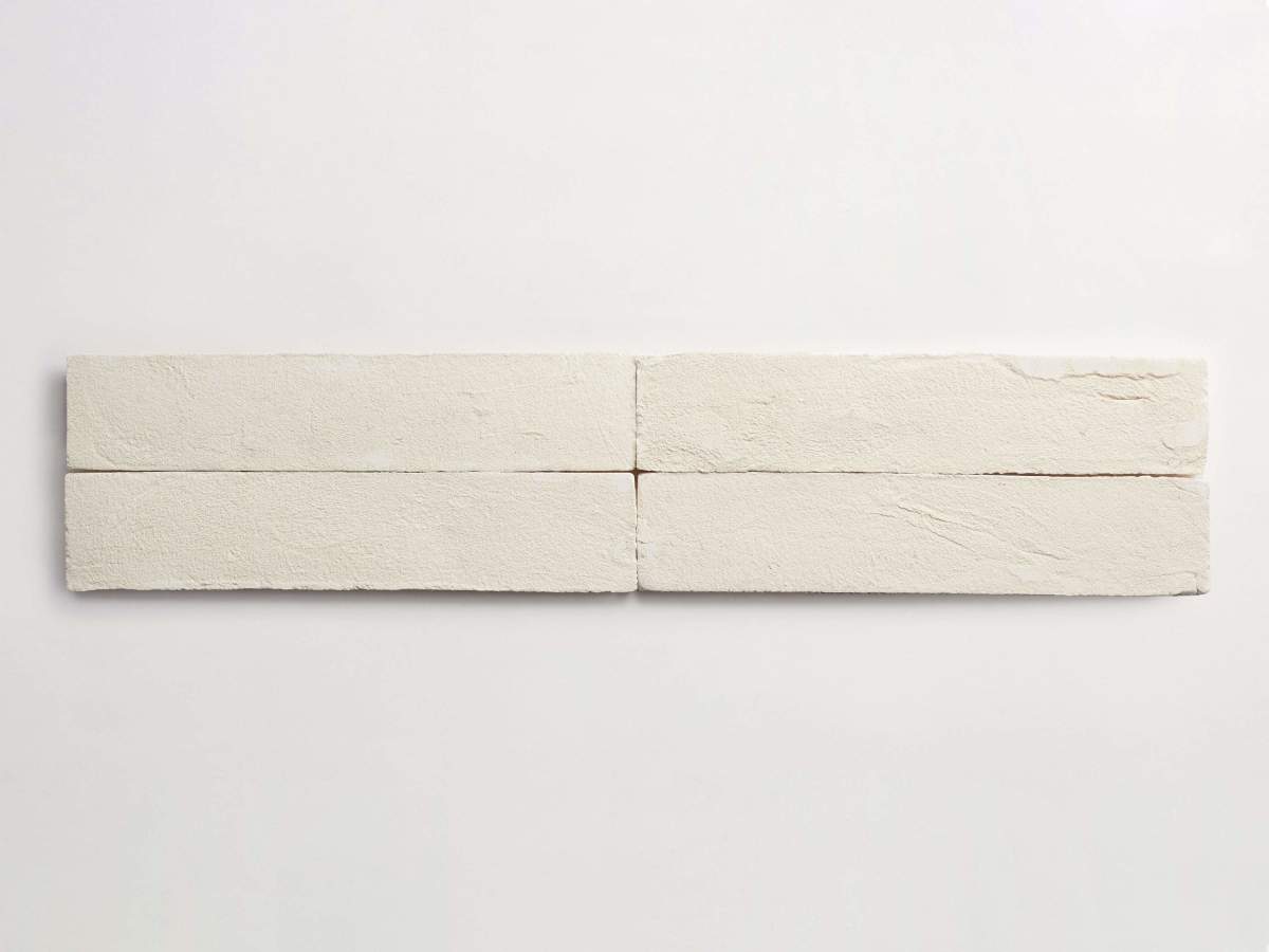 Fornace brioni + cristina celestino cotto bianco listello.