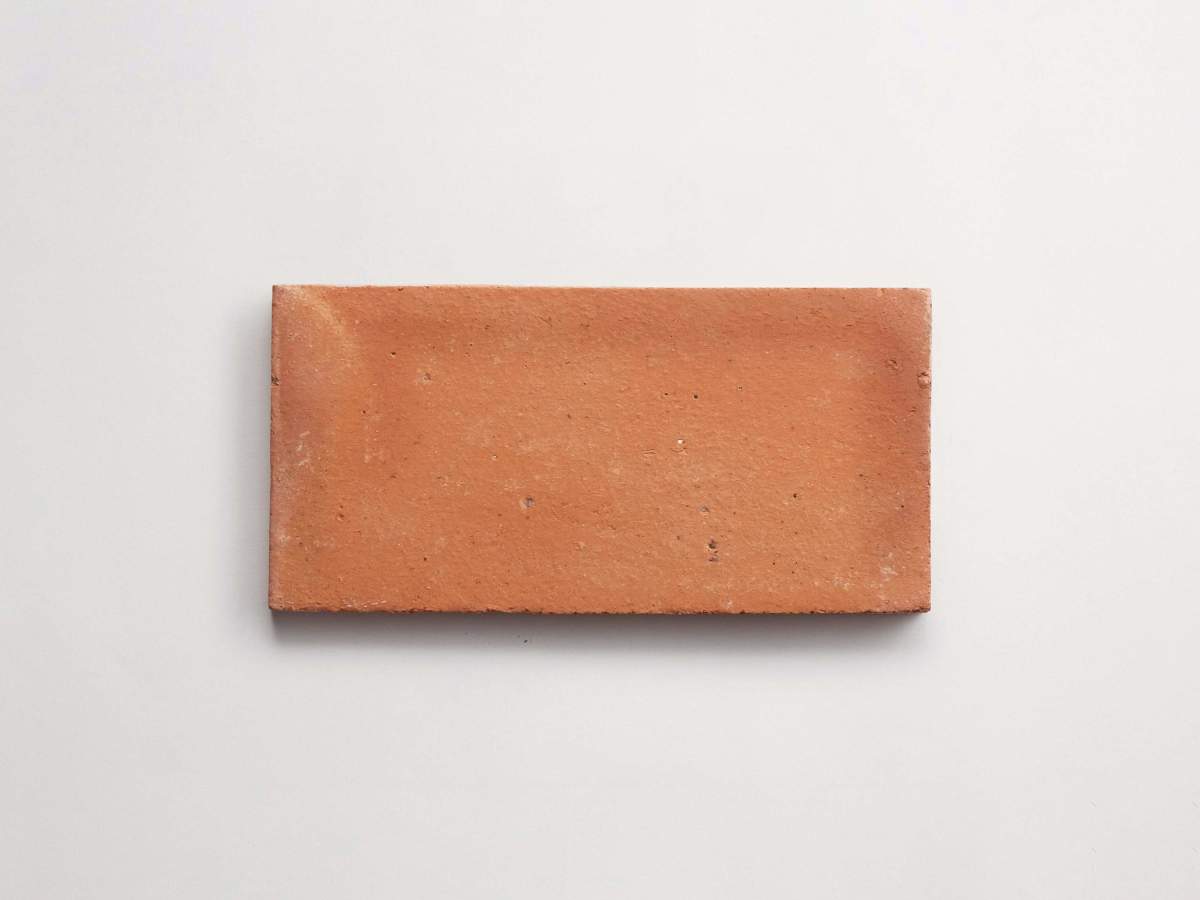 Terracotta tile le sol grand rectangle 4x8.