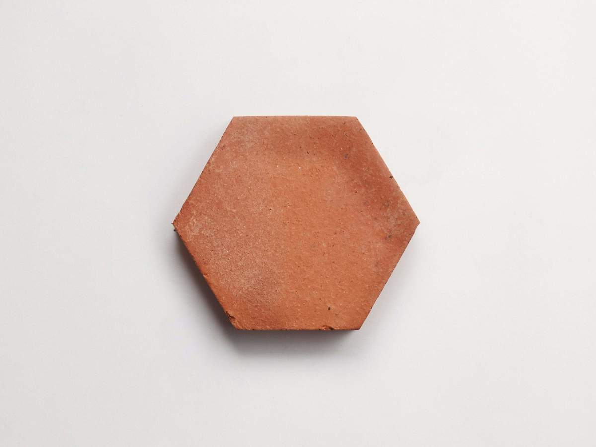 Terracotta tile le sol petit hex.