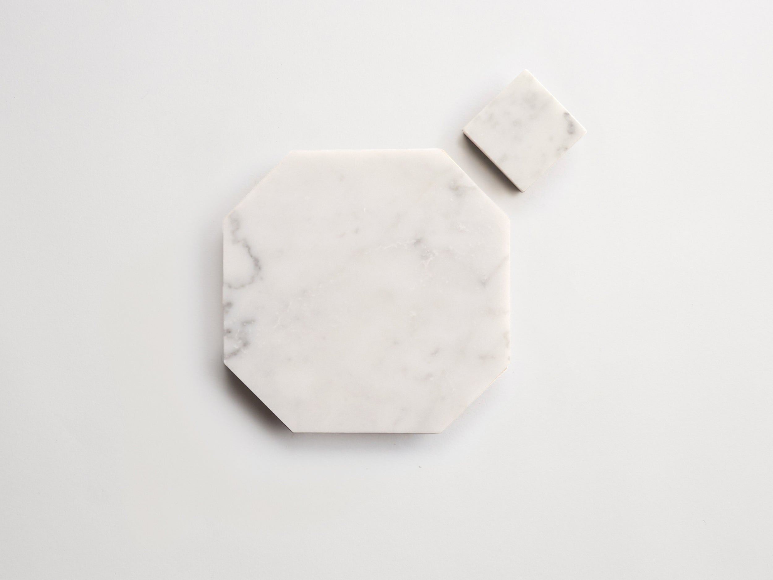 cle-tile-marble-zio-and-sons-singles-white-octagon-white-bouchon-main-3000x2250.jpg